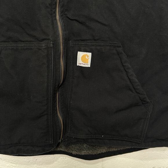 Carhartt Washed Sherpa-Lined Duck Vest “Black” - Picture 3 of 7